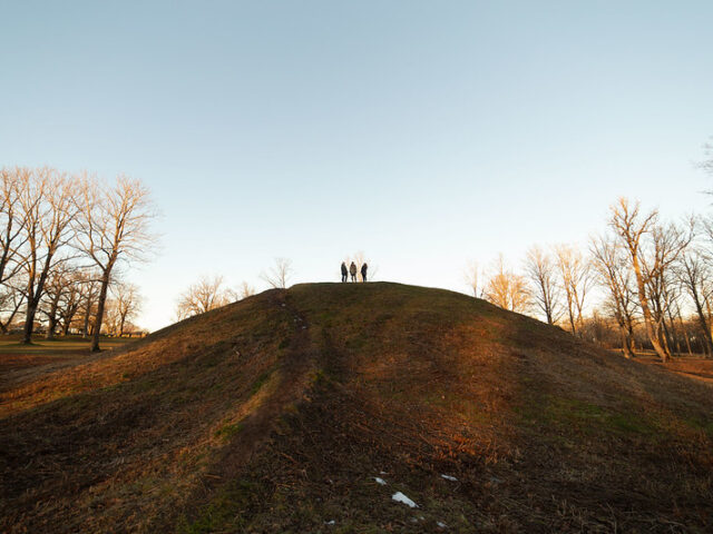 Borre burial mound. Photo: Visit Vestfold, flickr.com